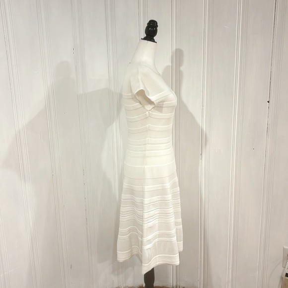 Elegant ADOLFO DOMINGUEZ white summery dress - Picture 2 of 7